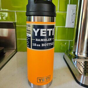 Yeti rambler 18 oz bottle with Chug Cap ORANGE
